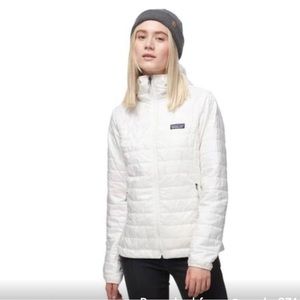 EUC Patagonia Nano Puff Hoodie - Women's- white- M